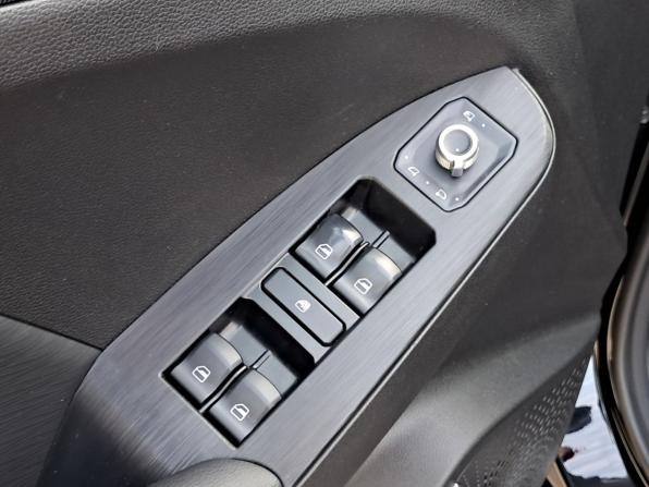 Haval Jolion I Рестайлинг с пробегом 2023 года, цена 1 715 000 рублей, 74608 км, внедорожник, Автокод Объявления