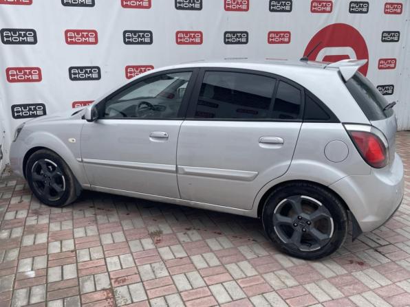 Kia Rio II Рестайлинг с пробегом 2010 года, цена 469 990 рублей, 166000 км, хэтчбек, Автокод Объявления