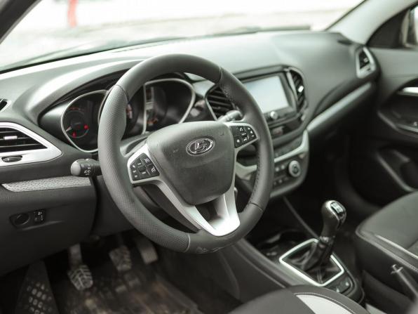 Lada (ВАЗ) Vesta I с пробегом 2018 года, цена 1 079 000 рублей, 95150 км, универсал, Автокод Объявления