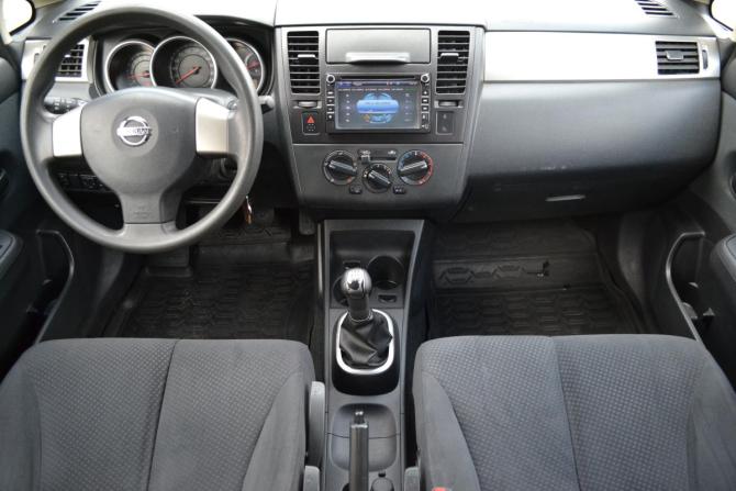 Nissan Tiida I Рестайлинг с пробегом 2013 года, цена 690 000 рублей, 210234 км, хэтчбек, Автокод Объявления