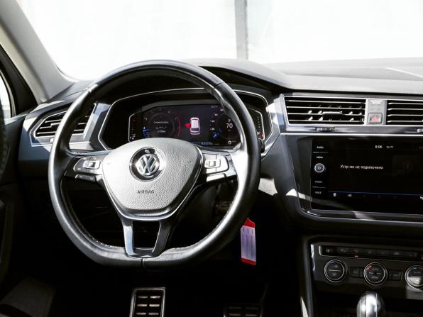Volkswagen Tiguan II с пробегом 2019 года, цена 2 119 000 рублей, 177146 км, внедорожник, Автокод Объявления