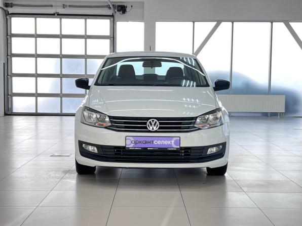 Volkswagen Polo V Рестайлинг с пробегом 2020 года, цена 1 549 000 рублей, 72745 км, седан, Автокод Объявления