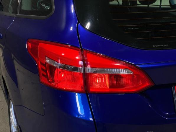 Ford Focus III Рестайлинг с пробегом 2015 года, цена 950 000 рублей, 191692 км, универсал, Автокод Объявления