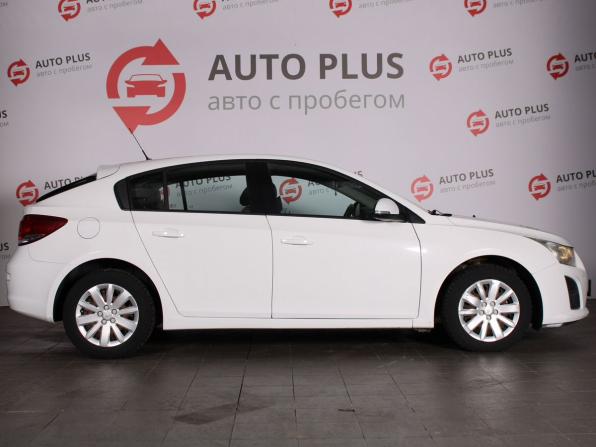 Chevrolet Cruze I Рестайлинг с пробегом 2014 года, цена 970 000 рублей, 54744 км, хэтчбек, Автокод Объявления