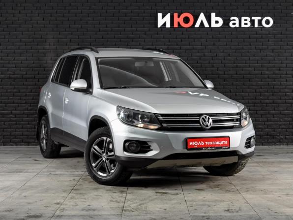 Volkswagen Tiguan I Рестайлинг с пробегом 2011 года, цена 1 299 000 рублей, 213328 км, внедорожник, Автокод Объявления