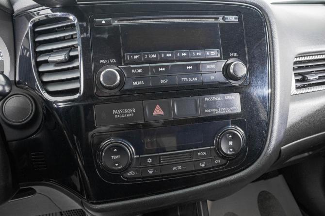 Mitsubishi Outlander III с пробегом 2013 года, цена 1 559 000 рублей, 200000 км, внедорожник, Автокод Объявления
