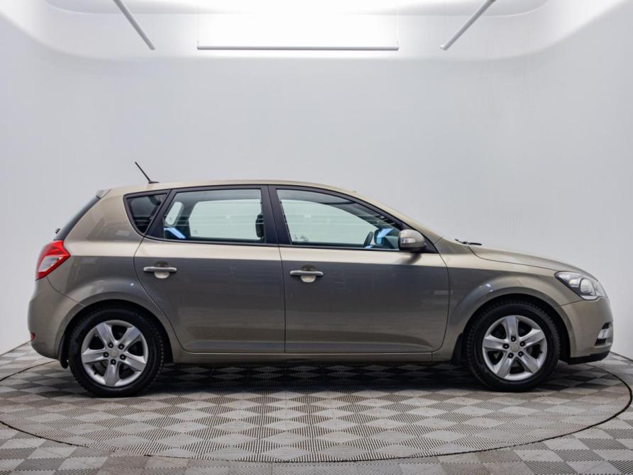 Kia Ceed I Рестайлинг Москва  - изображение 6