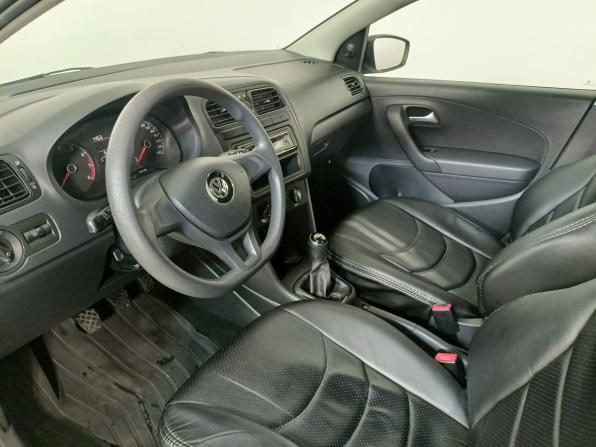 Volkswagen Polo V Рестайлинг с пробегом 2018 года, цена 1 099 000 рублей, 61000 км, седан, Автокод Объявления