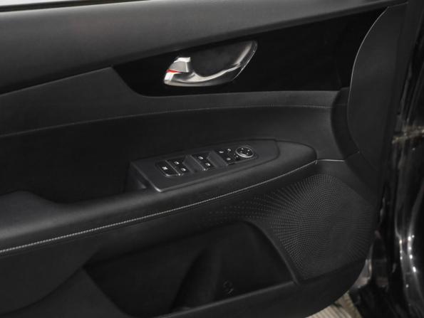 Kia Cerato IV с пробегом 2019 года, цена 1 789 000 рублей, 140000 км, седан, Автокод Объявления