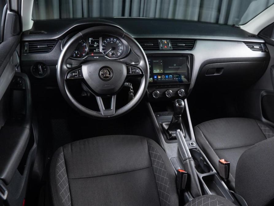 Skoda Octavia III (A7) Рестайлинг Волгоград  - изображение 6