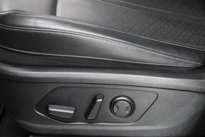 Kia Sorento IV с пробегом 2020 года, цена 3 395 950 рублей, 75175 км, внедорожник, Автокод Объявления