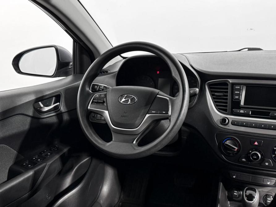 Hyundai Solaris II Санкт-Петербург  - изображение 15