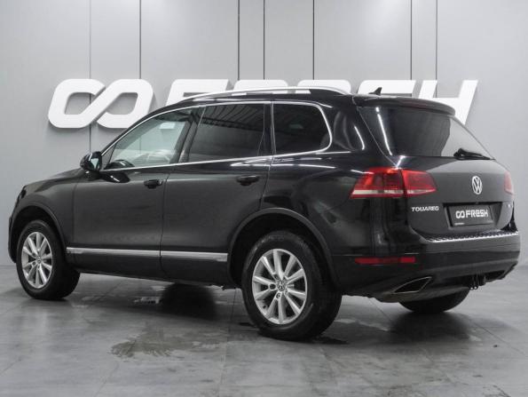 Volkswagen Touareg II с пробегом 2011 года, цена 1 595 000 рублей, 271557 км, внедорожник, Автокод Объявления