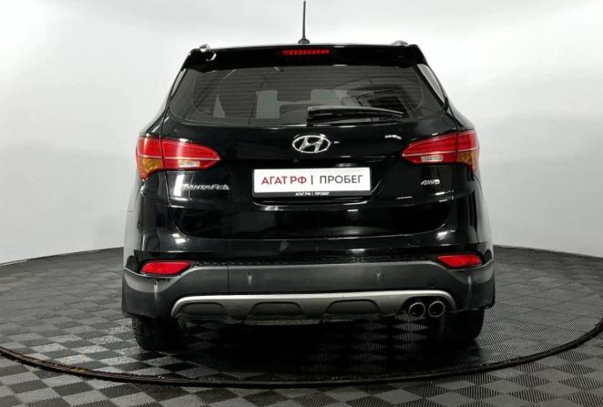 Hyundai Santa Fe III с пробегом 2013 года, цена 1 650 000 рублей, 195354 км, внедорожник, Автокод Объявления