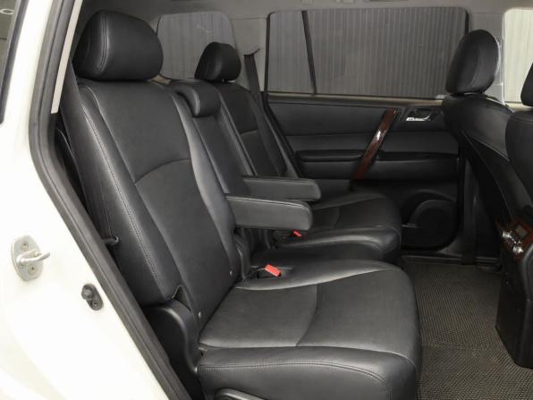 Toyota Highlander II (XU40) Рестайлинг с пробегом 2012 года, цена 1 947 000 рублей, 187400 км, внедорожник, Автокод Объявления