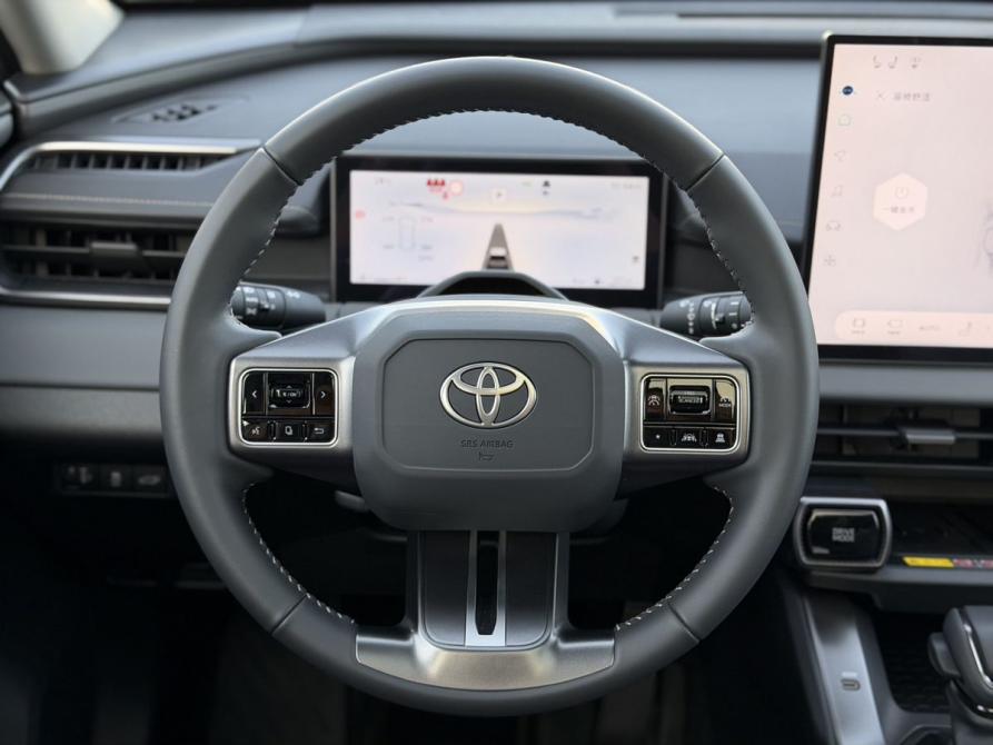 Toyota RAV4 VI (XA60) Казань  - изображение 22