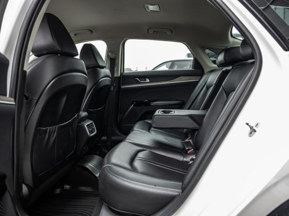 Kia K5 III с пробегом 2021 года, цена 2 478 000 рублей, 102954 км, седан, Автокод Объявления