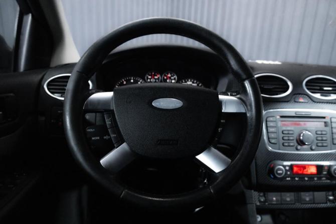 Ford Focus II с пробегом 2007 года, цена 429 000 рублей, 288107 км, седан, Автокод Объявления