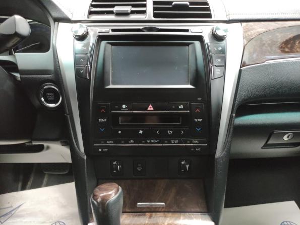Toyota Camry VII (XV50) Рестайлинг с пробегом 2016 года, цена 2 299 000 рублей, 110545 км, седан, Автокод Объявления