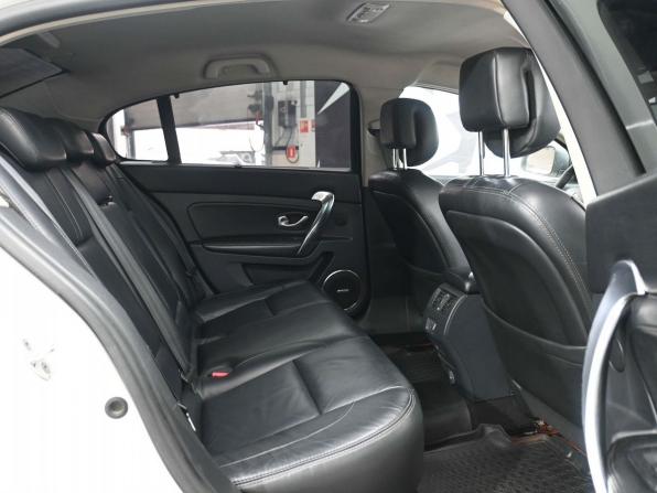 Renault Latitude I с пробегом 2010 года, цена 779 900 рублей, 246543 км, седан, Автокод Объявления