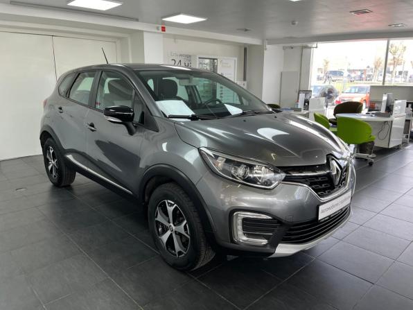 Renault Kaptur I Рестайлинг с пробегом 2021 года, цена 1 698 000 рублей, 66354 км, внедорожник, Автокод Объявления