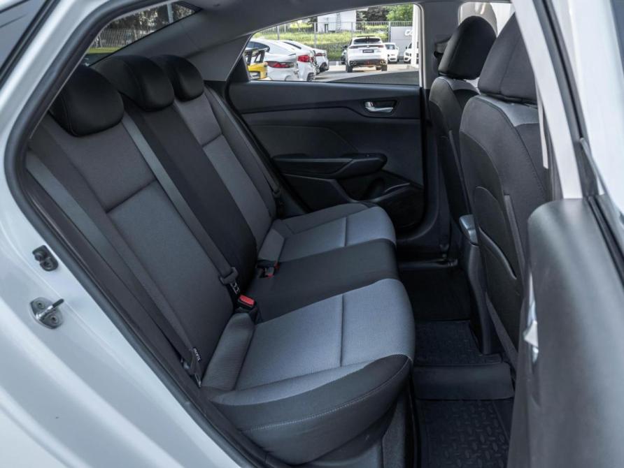 Hyundai Solaris II Ставрополь  - изображение 7