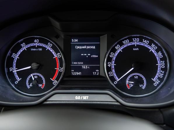 Skoda Octavia III (A7) Рестайлинг с пробегом 2018 года, цена 1 538 000 рублей, 122941 км, лифтбек, Автокод Объявления