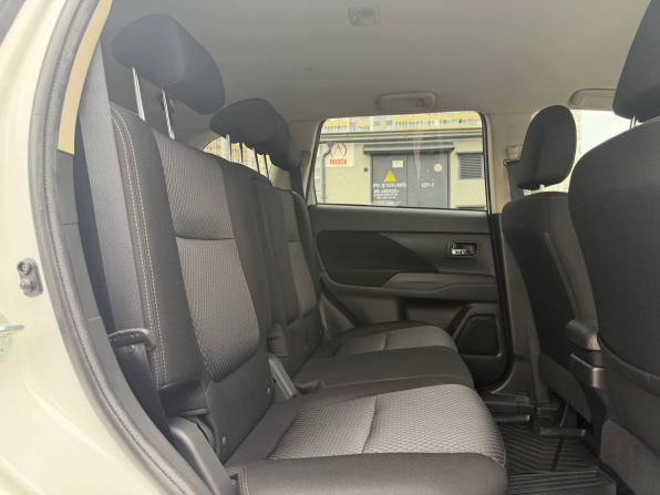 Mitsubishi Outlander III Рестайлинг 3 с пробегом 2018 года, цена 1 475 000 рублей, 235000 км, внедорожник, Автокод Объявления