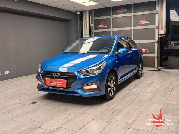 Hyundai Solaris II с пробегом 2017 года, цена 948 000 рублей, 62000 км, седан, Автокод Объявления