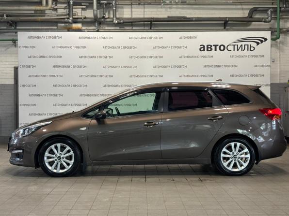 Kia Ceed II Рестайлинг с пробегом 2017 года, цена 1 499 000 рублей, 67850 км, универсал, Автокод Объявления