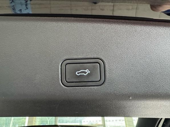Geely Monjaro I с пробегом 2024 года, цена 3 299 900 рублей, 37000 км, внедорожник, Автокод Объявления