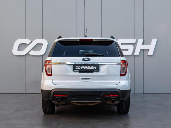 Ford Explorer V с пробегом 2013 года, цена 1 580 000 рублей, 306659 км, внедорожник, Автокод Объявления