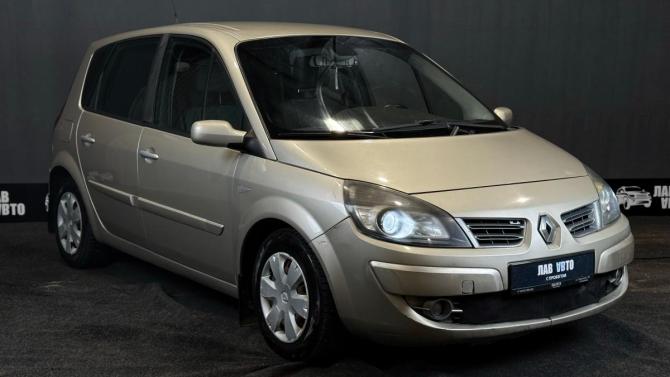 Renault Scenic II Рестайлинг с пробегом 2009 года, цена 449 000 рублей, 299900 км, минивэн, Автокод Объявления