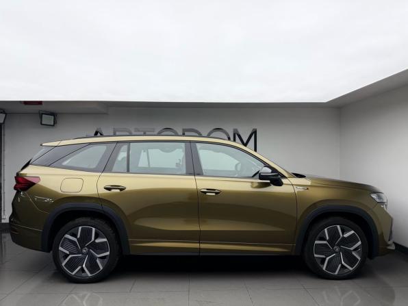 Skoda Kodiaq II с пробегом 2025 года, цена 6 272 000 рублей, 72 км, внедорожник, Автокод Объявления