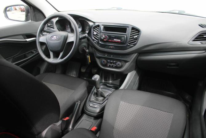Lada (ВАЗ) Vesta I с пробегом 2018 года, цена 815 000 рублей, 63000 км, седан, Автокод Объявления