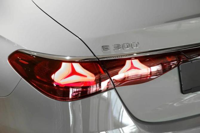 Новый Mercedes-Benz E-Класс VI (W214 S214) 2026 года, цена 10 420 000 рублей, седан, Автокод Объявления