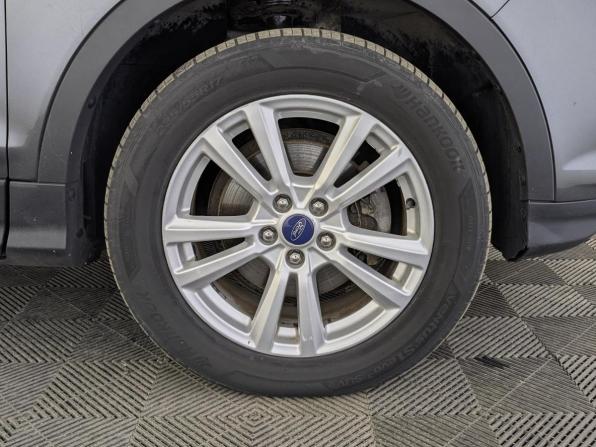 Ford Kuga II Рестайлинг с пробегом 2017 года, цена 1 695 000 рублей, 126876 км, внедорожник, Автокод Объявления