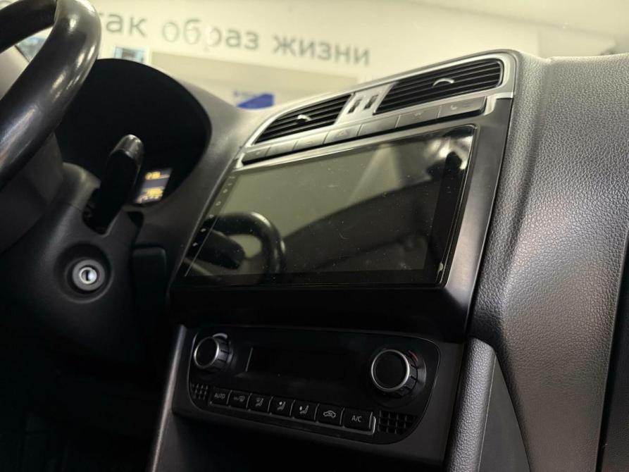 Volkswagen Polo V Рестайлинг Омск  - изображение 14