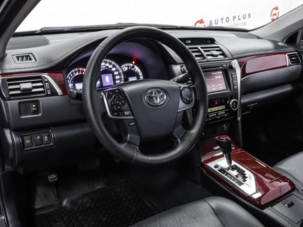 Toyota Camry VII (XV50) с пробегом 2014 года, цена 1 999 000 рублей, 128705 км, седан, Автокод Объявления