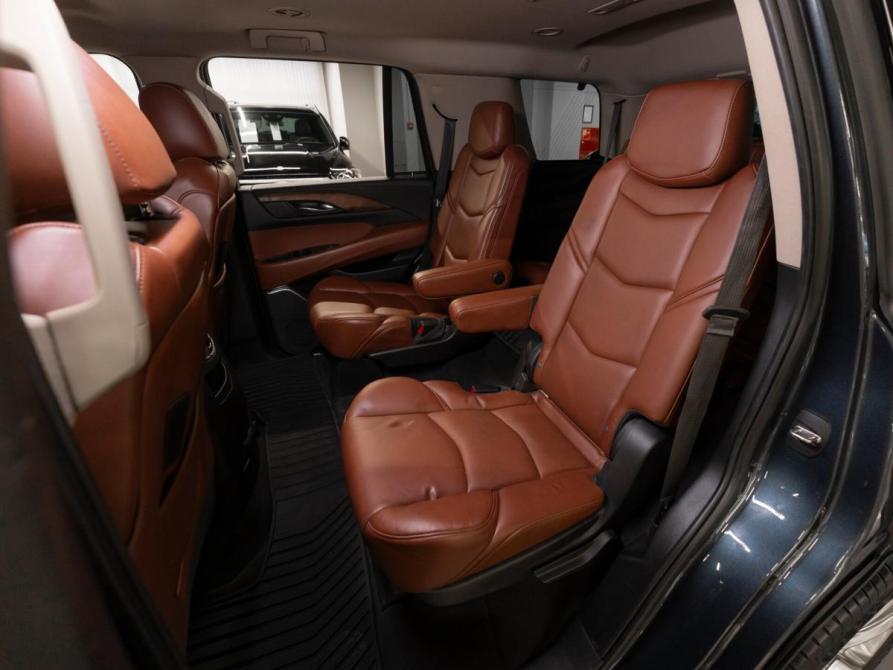 Cadillac Escalade IV Москва  - изображение 13