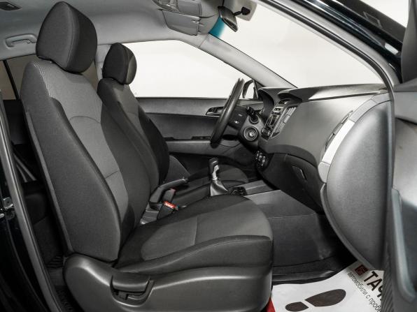 Hyundai Creta I с пробегом 2019 года, цена 1 300 000 рублей, 218237 км, внедорожник, Автокод Объявления