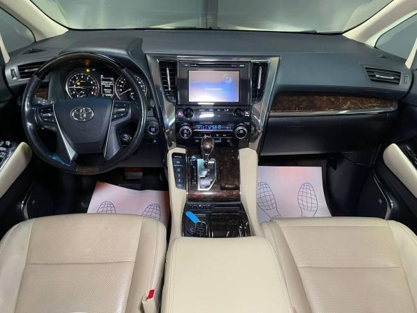 Toyota Alphard III Рестайлинг с пробегом 2019 года, цена 4 899 000 рублей, 155483 км, минивэн, Автокод Объявления