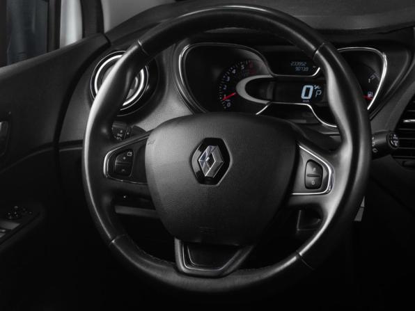 Renault Kaptur I с пробегом 2019 года, цена 799 000 рублей, 233952 км, внедорожник, Автокод Объявления
