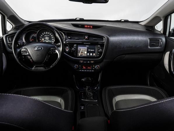 Kia Ceed II Рестайлинг с пробегом 2018 года, цена 1 290 000 рублей, 239600 км, хэтчбек, Автокод Объявления