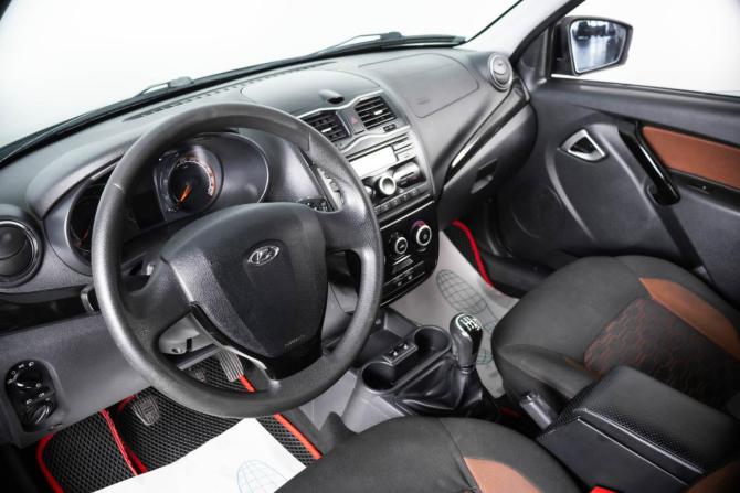Lada (ВАЗ) Granta I с пробегом 2019 года, цена 899 000 рублей, 92000 км, лифтбек, Автокод Объявления