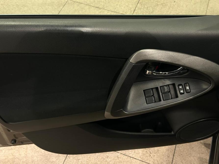 Toyota RAV4 III (XA30) Рестайлинг Санкт-Петербург  - изображение 16