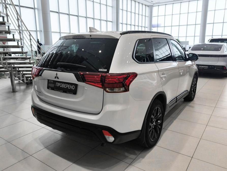 Mitsubishi Outlander III Рестайлинг 3 Казань  - изображение 6