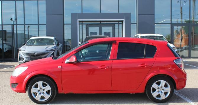 Opel Astra H Рестайлинг с пробегом 2010 года, цена 550 000 рублей, 240646 км, хэтчбек, Автокод Объявления