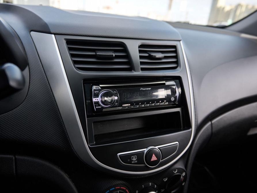 Hyundai Solaris I Казань  - изображение 9