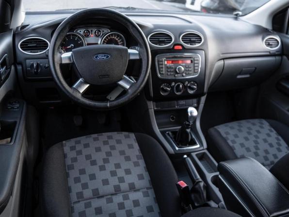 Ford Focus II Рестайлинг с пробегом 2008 года, цена 449 000 рублей, 245374 км, хэтчбек, Автокод Объявления